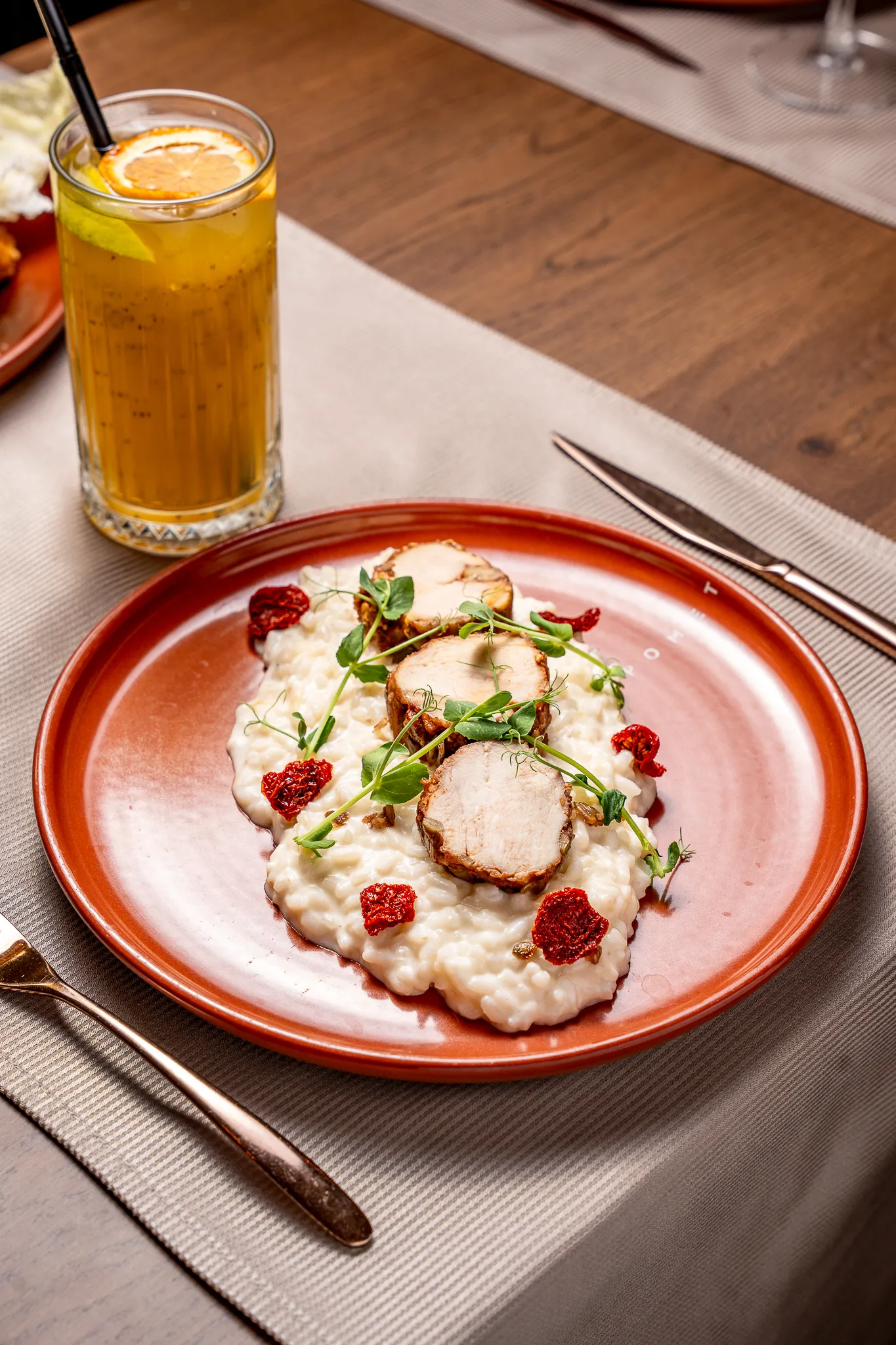 Piept de pui în crustă de semințe