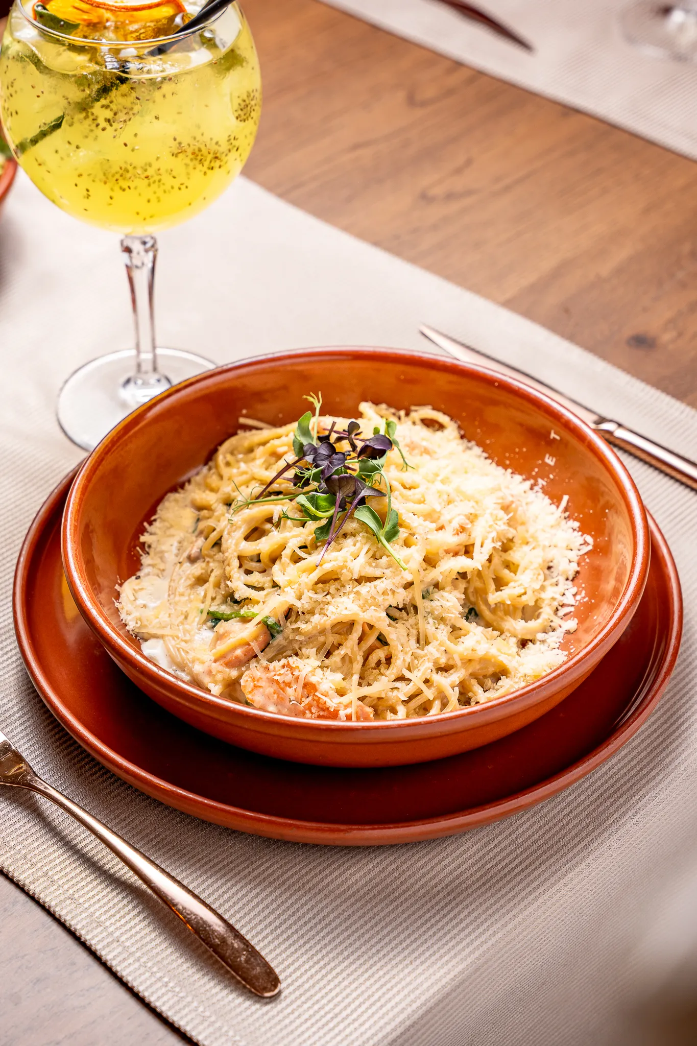 Spaghetti Cremoase cu Somon