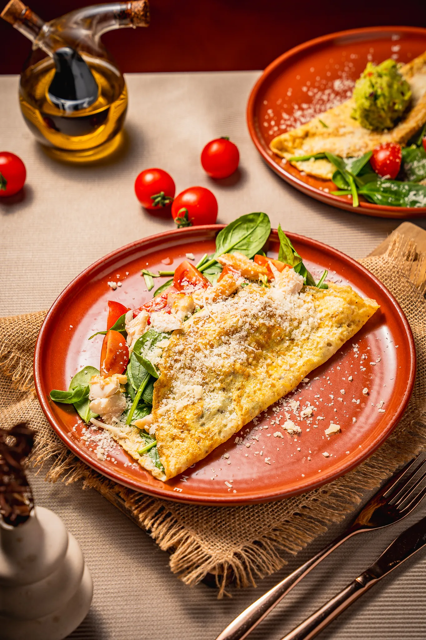 Omletă pufoasă cu păstrăv afumat în casă